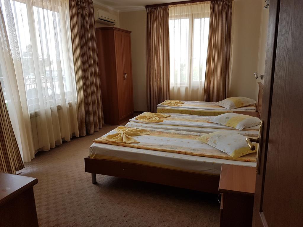 Guest House Markovi Aheloy Exterior photo