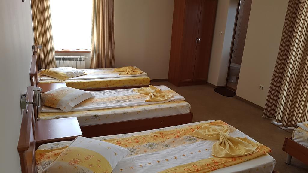Guest House Markovi Aheloy Exterior photo